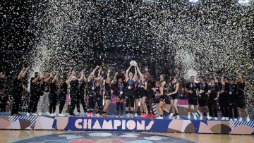 Ισπανία - Βέλγιο 65-67: Πρωταθλήτριες Ευρώπης οι Βελγίδες με απίστευτη ανατροπή στο φινάλε του τελικού στο ΣΕΦ - Bίντεο
