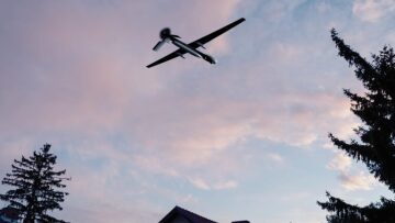 Μαζική ουκρανική επίθεση με drone κατά της Μόσχας - Αλλαγή πορείας για τις πτήσεις, δείτε εικόνα