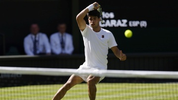 Wimbledon: Ο Αλκαράθ χρειάστηκε 5 σετ και 4,5 ώρες για να νικήσει τον 38χρονο Φονίνι
