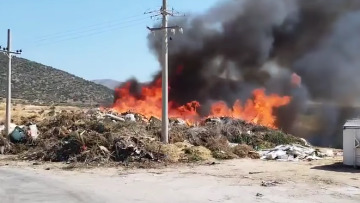 Υπό έλεγχο η φωτιά σε χωματερή στο Μαρκόπουλο