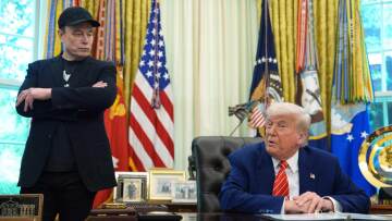 Στα άκρα η κόντρα Μασκ και Τραμπ: O Mr Tesla ιδρύει νέο κόμμα - «Ίσως θα πρέπει να πάει στη Νότια Αφρική» απάντησε ο πρόεδρος των ΗΠΑ