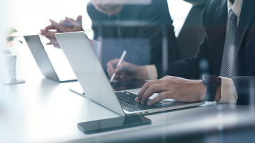 Όλα όσα πρέπει να γνωρίζουν υπάλληλοι και εργοδότες για το νέο εργασιακό νομοσχέδιο σε 16 απαντήσεις