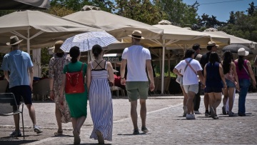 Μπαίνει σε «θερμικό θόλο» η χώρα: Έρχονται υψηλές θερμοκρασίες, επιμένουν οι άνεμοι - Σε ποιες περιοχές θα είναι αυξημένος ο κίνδυνος πυρκαγιάς