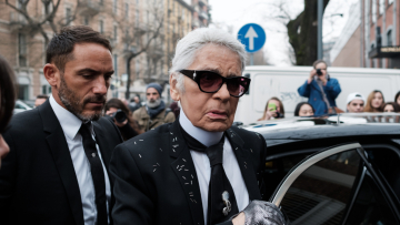 Καρλ Λάγκερφελντ: Κυκλοφόρησε η βιογραφία του σε εικονογραφημένη μορφή