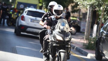 Έγκλημα στην Αγία Παρασκευή - Ηχητικό ντοκουμέντο: Οι πρώτες αναζητήσεις στην αστυνομία για τον δράστη