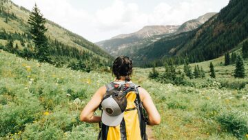 Female Travel: 5 τάσεις που φέρνουν επανάσταση έως το 2030
