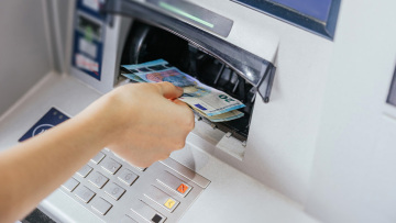 Έως σήμερα (5/12) οι αιτήσεις για επίδομα 1.000€ - Ποιοι είναι οι δικαιούχοι 
