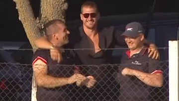 Ο Νίκολα Γιόκιτς πανηγύρισε σαν τρελός τη νίκη του αλόγου του - Δείτε βίντεο