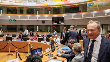 Το Ecofin έδωσε το τελικό «πράσινο φως» για την υιοθέτηση του ευρώ από τη Βουλγαρία