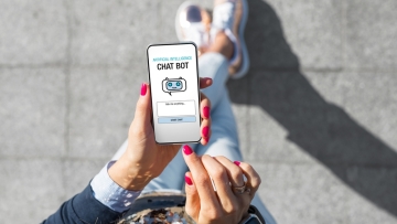 Είναι το ChatGPT ο νέος καλύτερος μας φίλος; Συνομιλώντας με το ΑΙ κυριολεκτικά για τα πάντα