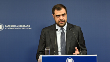Μαρινάκης: Ο Τσακαλώτος ομολόγησε στους Financial Times την εξαπάτηση των πολιτών με το δημοψήφισμα του 2015