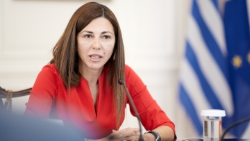 Ζαχαράκη: Τελευταία ευκαιρία για 35.000 «αιώνιους» φοιτητές, θα διαγραφούν 290.000 – Τα κριτήρια για τη δεύτερη ευκαιρία