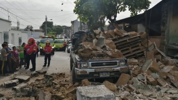 Βίντεο: Σειρά σεισμών στη Γουατεμάλα με ισχυρότερο τα 5,6 Ρίχτερ - Ζημιές σε κτίρια