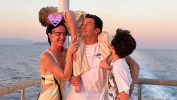 Ο Ορλάντο Μπλουμ και η Κέιτι Πέρι ποζάρουν μαζί μετά τον χωρισμό τους