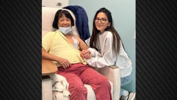 Η Ολίβια Μαν αποκάλυψε ότι η μητέρα της διαγνώστηκε με καρκίνο του μαστού -  «Θα ευχόμουν να μπορούσα να δώσω εγώ αυτή τη μάχη για εκείνη»
