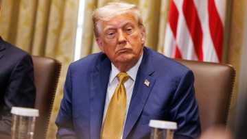 Τραμπ: «Θα προσφέρουμε στρατιωτικό εξοπλισμό στο Κίεβο μέσω του ΝΑΤΟ» - Έρχεται σημαντική ανακοίνωση για τη Ρωσία