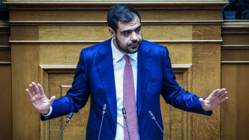 Μαρινάκης για Τσίπρα: Όσο και να προσπαθεί, δεν πρόκειται να κάνουμε συνομιλητή του σήμερα τον πρεσβευτή του χθες