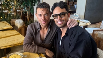 O Δημήτρης Γιαννέτος γιόρτασε έναν χρόνο σχέσης με τον σύντροφό του - «Κάθε μέρα σε αγαπώ όλο και περισσότερο»