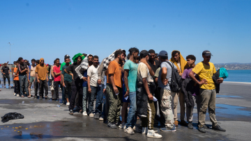 Μεταναστευτικό: Σύλληψη και κράτηση μεταναστών για να «φτάσει» το μήνυμα στη Λιβύη - Γιατί η κυβέρνηση σκληραίνει τη στάση της