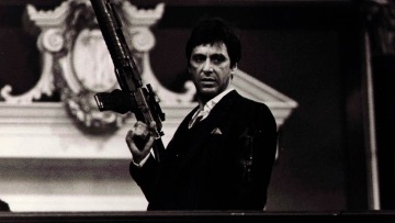 Αλ Πατσίνο: Το έγκαυμα στον «Σημαδεμένο», η απόλυση του σκηνοθέτη και το «θάψιμο» των κριτικών