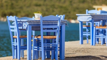 28 ταβέρνες σε όλη την Πελοπόννησο, για όσους αναζητούν αυθεντικές γεύσεις