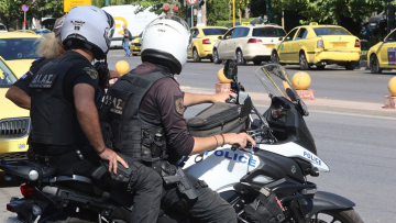 Συνελήφθη γνωστός TikToker για εκβιασμό - Χτύπησε αστυνομικούς στην προσπάθεια να διαφύγει της σύλληψης