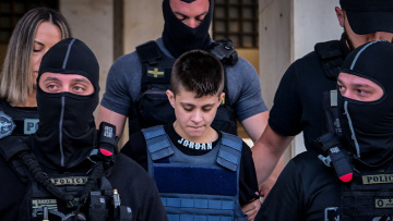 H Ειρήνη Μουρτζούκου βάζει στο «κάδρο» για τον θάνατο του Παναγιωτάκη τη μητέρα του
