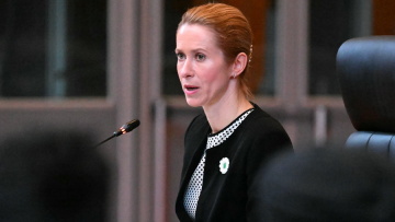 ΕΕ: Μεγάλη η διορία 50 ημερών του Τραμπ στη Ρωσία, αθώοι πολίτες πεθαίνουν καθημερινά