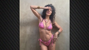 Η Μαρία Σολωμού ποζάρει με μικροσκοπικό μπικίνι στο Instagram