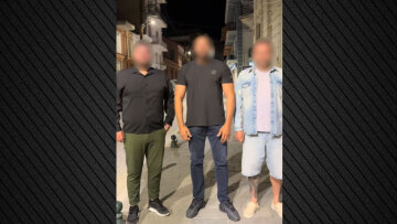 Οι «καθαριστές» των Ρομά επιβάλλουν τον δικό τους νόμο με τον φόβο και το χρήμα - Η περίπτωση του 42χρονου TikToker που συνελήφθη
