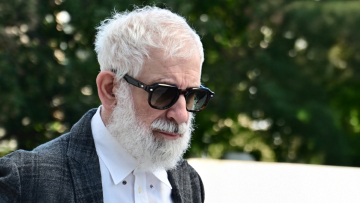 Πέτρος Φιλιππίδης: Ποινή φυλάκισης 3 ετών με αναστολή για τις δύο απόπειρες βιασμού