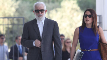 Ομόφωνα ένοχος ο Πέτρος Φιλιππίδης για δυο απόπειρες βιασμού - Δεν του αναγνωρίστηκε κανένα ελαφρυντικό