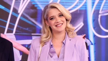 Τζένη Θεωνά: Ο 6χρονος γιος της τη φωτογραφίζει σε προχωρημένη εγκυμοσύνη