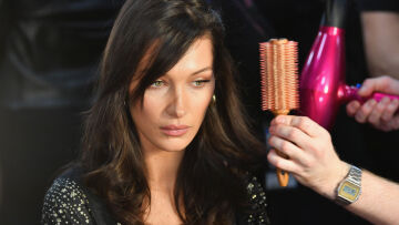 Τα ωραιότερα χτενίσματα για το κούρεμα μεσαίου μήκους στα μαλλιά σας