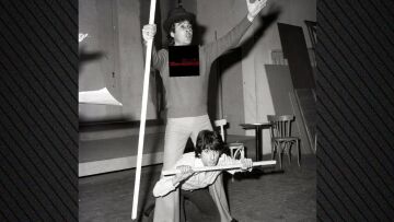 Τόλης Βοσκόπουλος: Η αδημοσίευτη φωτογραφία με τον Στάθη Ψάλτη από πρόβες θεατρικής παράστασης του 1978