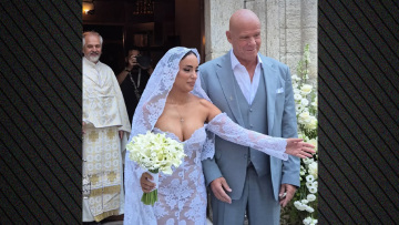 Τζώνη Καλημέρης - Ελπίδα Ιακωβίδου: Παντρεύτηκαν με θρησκευτικό γάμο στο Νυμφαίο -  - Το μυστήριο, οι καλεσμένοι και τα πρώτα βίντεο
