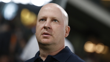 Νίκολιτς: Ο Ερυθρός Αστέρας προσπάθησε να αλλάξει γνώμη στον Γιόβιτς, εκείνος όμως έδειξε χαρακτήρα