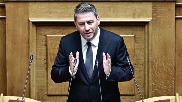 Ανδρουλάκης για «πράσινους φραπέδες»: Τον αποπέμψαμε σε λίγα λεπτά και... θα το ξανακάνουμε