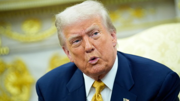 ΗΠΑ: Δασμούς 25% και προς την Ινδία ανακοίνωσε ο Τραμπ