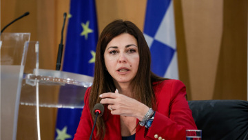 Σοφία Ζαχαράκη για τις διαγραφές μη ενεργών φοιτητών: Καμία υπαναχώρηση, αλλά επιβράβευση της συνεπούς προσπάθειας