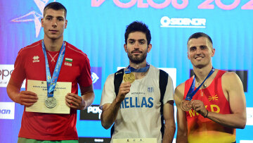 Του έφτανε ένα άλμα για το χρυσό μετάλλιο του Τεντόγλου - Πήδηξε στα 8.07μ και ανέβηκε στην κορυφή στο Βαλκανικό πρωτάθλημα - Βίντεο