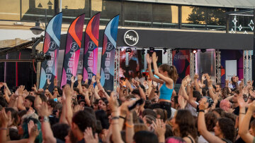 Η ΔΕΗ δίνει ενέργεια στις δυνατές μουσικές εμπειρίες του καλοκαιριού