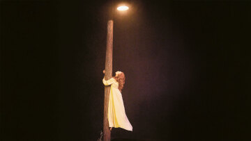 Ο γαλλικός Τύπος αποθεώνει το ΜΑΜΙ του Μάριο Μπανούσι