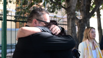 «Να μην έχουμε καμία άλλη Κυριακή»: Συγκλονίζουν οι γονείς της Γρίβα μετά την καταδίκη του Κουρέλη σε ισόβια