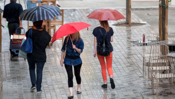 Κακοκαιρία: Τι πρέπει να κάνουν οι πολίτες για να προστατευθούν από τα έντονα φαινόμενα - Οι συστάσεις της Γενικής Γραμματείας Πολιτικής Προστασίας
