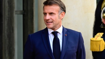 Μακρόν για τη συμφωνία δασμών ΕΕ - ΗΠΑ: Δεν φοβίσαμε αρκετά τον Τραμπ