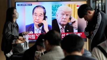 Ο Τραμπ ανακοίνωσε εμπορική συμφωνία με τη Νότια Κορέα για δασμούς 15% και επενδύσεις δισεκατομμυρίων 