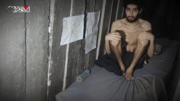 Η Χαμάς έδωσε στη δημοσιότητα ένα βίντεο με έναν Ισραηλινό όμηρο που κρατείται στη Γάζα