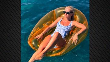  «Όλα είναι ένας Αύγουστος» γράφει η Μαρία Μπεκατώρου από τη Μύκονο