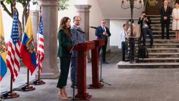 Οι ΗΠΑ και ο Ισημερινός υπέγραψαν συμφωνία για την ασφάλεια 